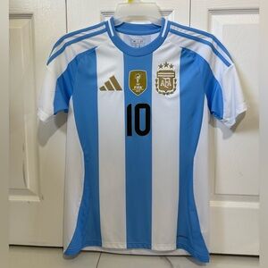 ADIDAS MEN'S ARGENTINA 2022 JERSEY W/ MESSI